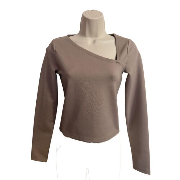 Abercrombie & Fitch Crop Long Sleeve Asymmetrical Neck Beige Top Size XS - Picture 3 of 10